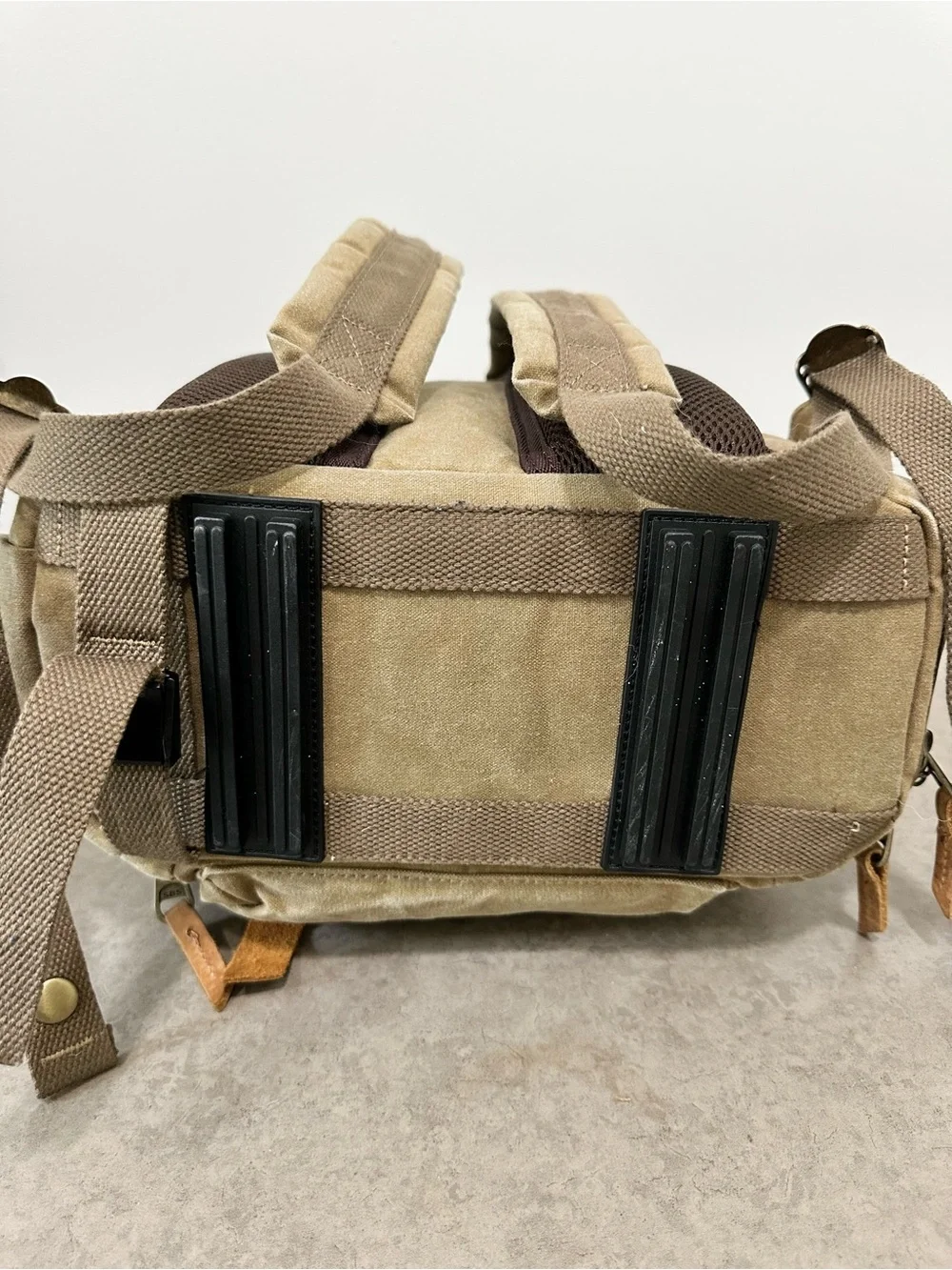 Waxed Canvas Camera Case Waterproof Travel Backpack Laptop Leather Trim Khaki